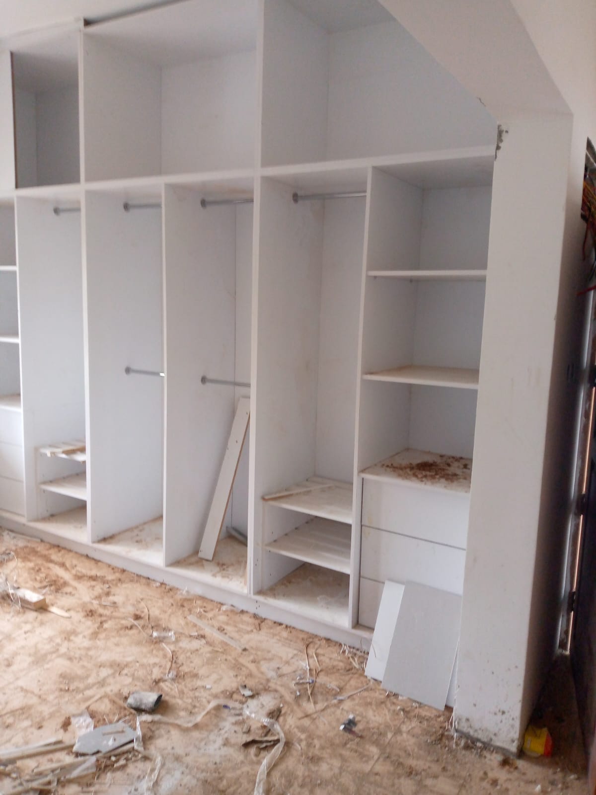 Custom modular bedroom wardrobes